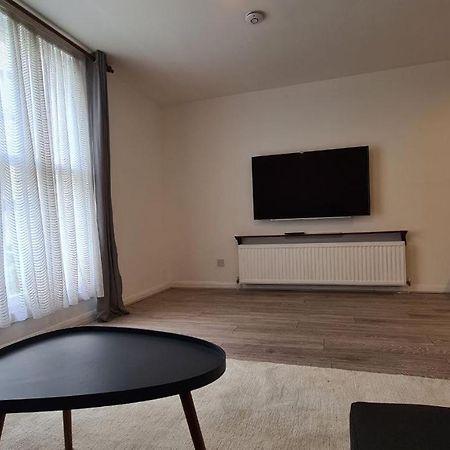 185 Lanark Properties Лондон Экстерьер фото