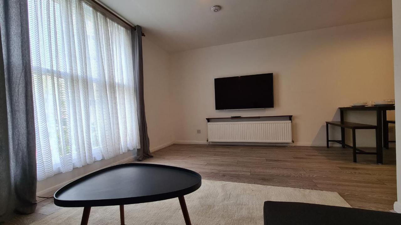 185 Lanark Properties Лондон Экстерьер фото